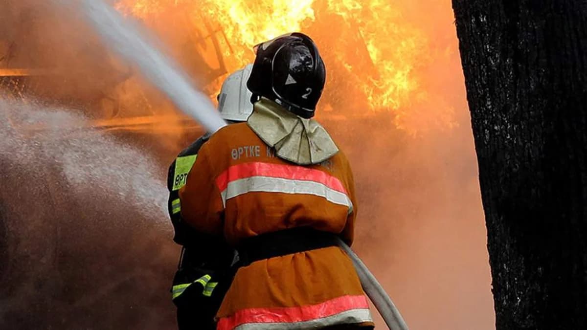 Astanada yaşayış binasında yanğın: Üç azyaşlı həlak olub - VİDEO