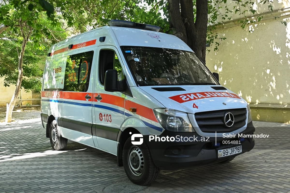 İçərisində xəstə olan təcili yardım avtomobili qəzaya uğradı