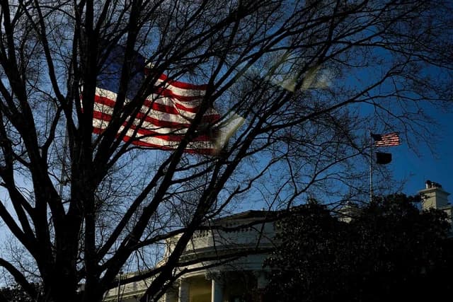 Ağ Evin rəsmi "X" hesabında ŞİFRƏLİ PAYLAŞIMLAR - FOTO