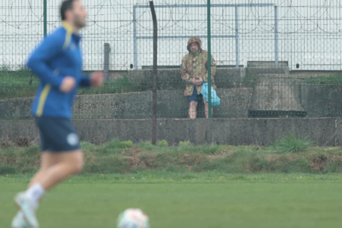 Bosniya və Herseqovina millisinin məşqini videoya çəkən italyan hərbçi saxlanılıb