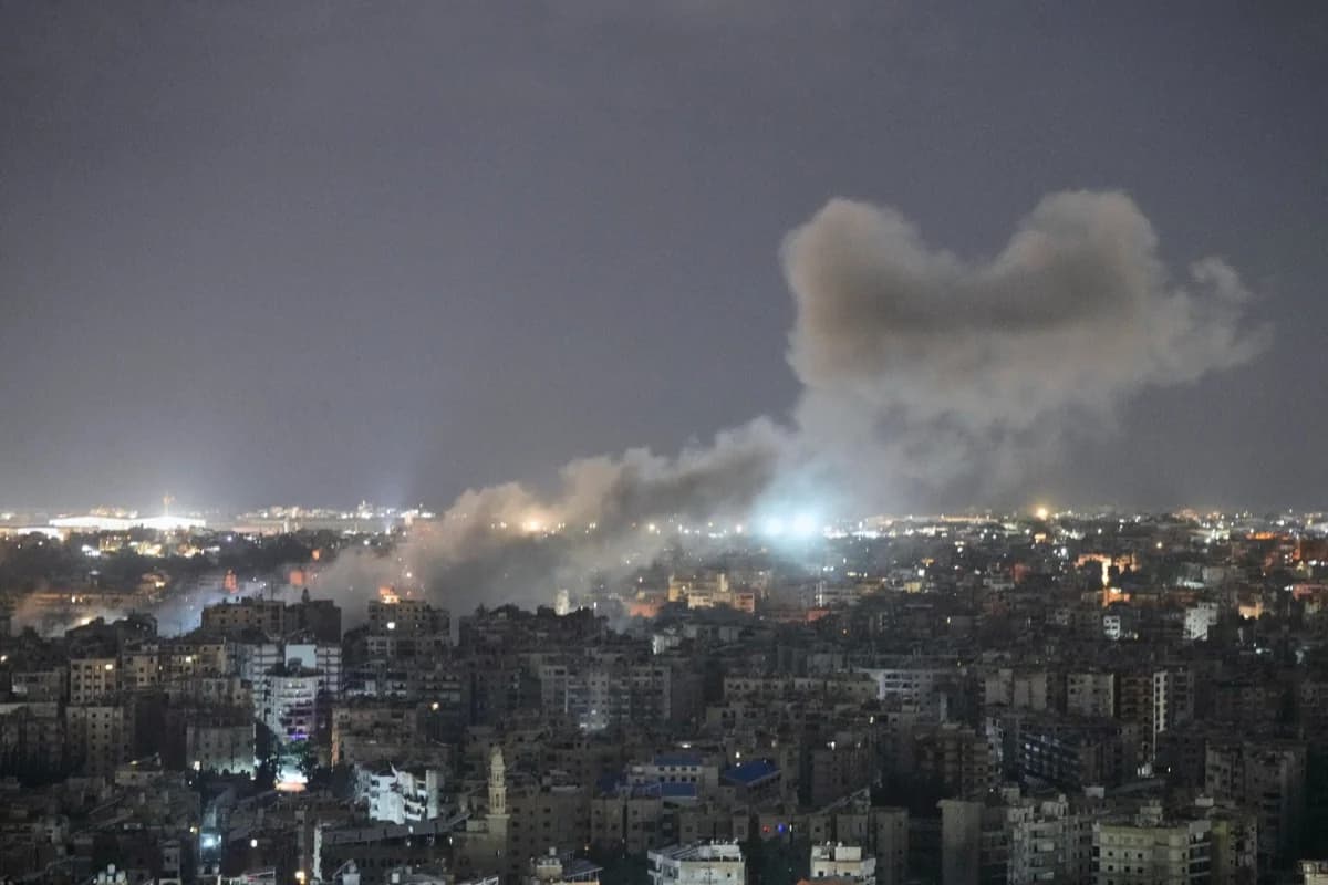 İran AT&T və "Siemens" şirkətlərinin obyektlərinə zərbələr endirdiyini açıqlayıb