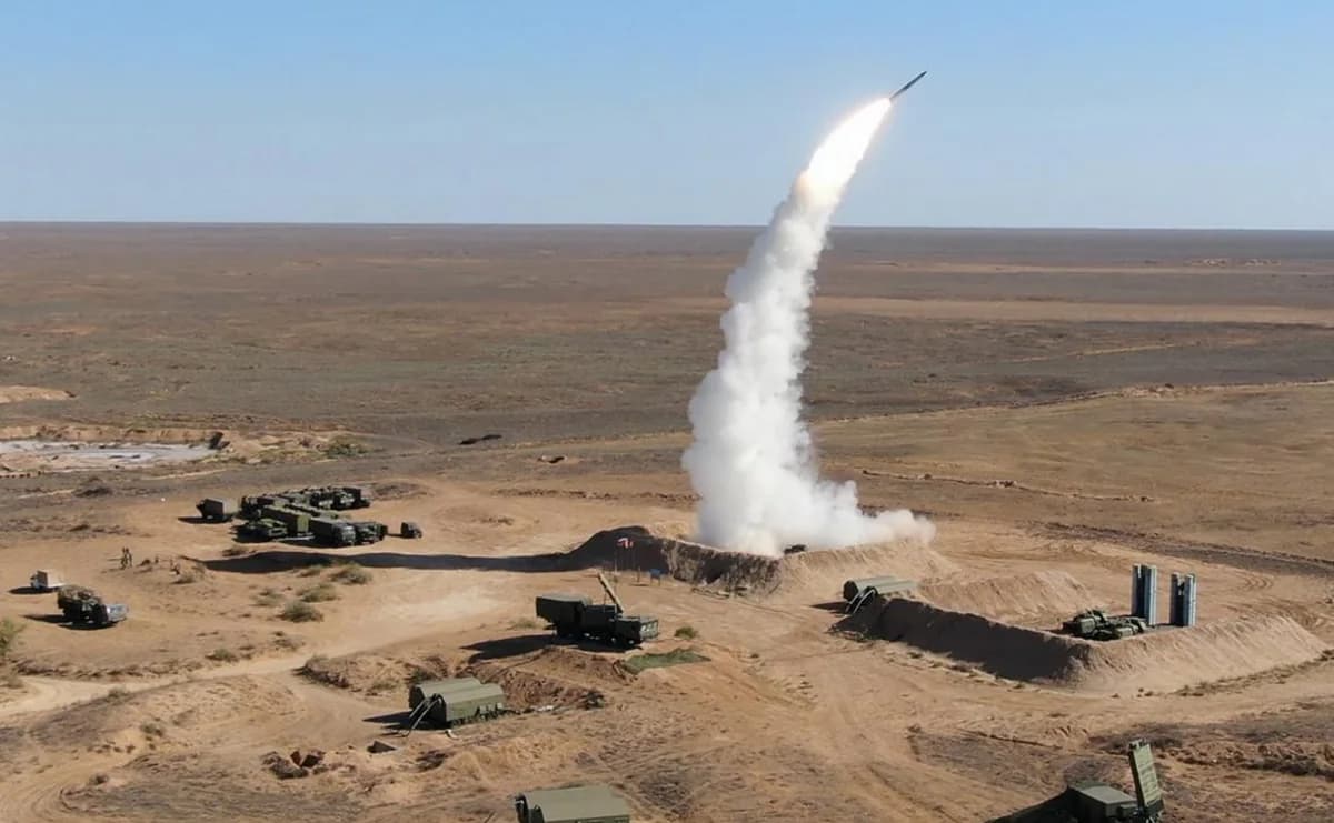 İran yeni HHM sistemini işə saldı və İsrailin pilotsuz təyyarəsini vurdu