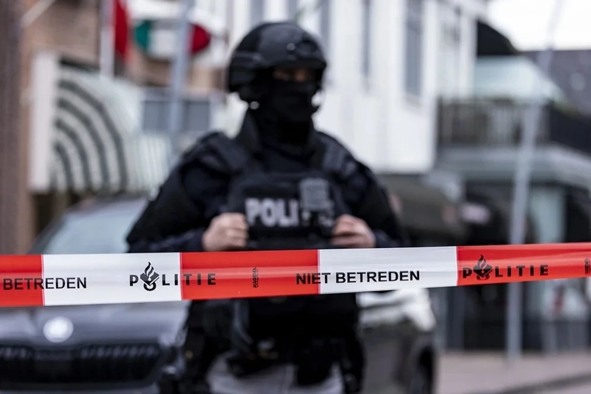 Milyonların axtardığı artefakt tapıldı: 2500 illik qızıl dəbilqə geri qayıdır