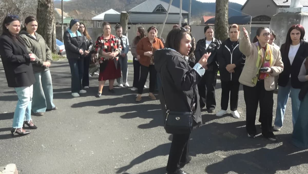 Qaxda məktəbin liseyə çevrilməsi narazılığa səbəb olub - VİDEO