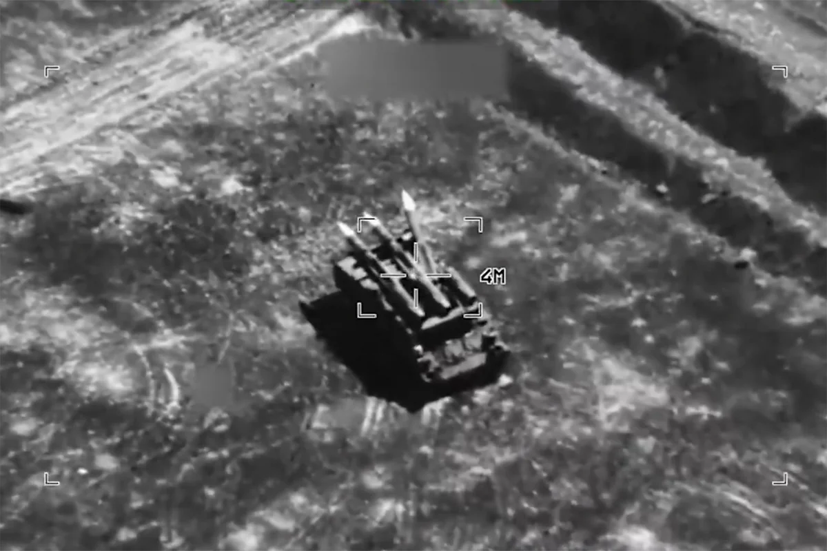 ABŞ ordusunun İrana qarşı hərbi əməliyyatlarının YENİ GÖRÜNTÜLƏRİ - VİDEO