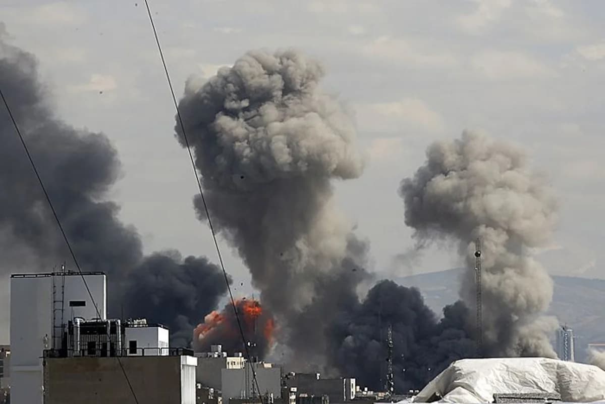 ABŞ və İsrail qüvvələri Tehranı növbəti dəfə vurdular - VİDEO