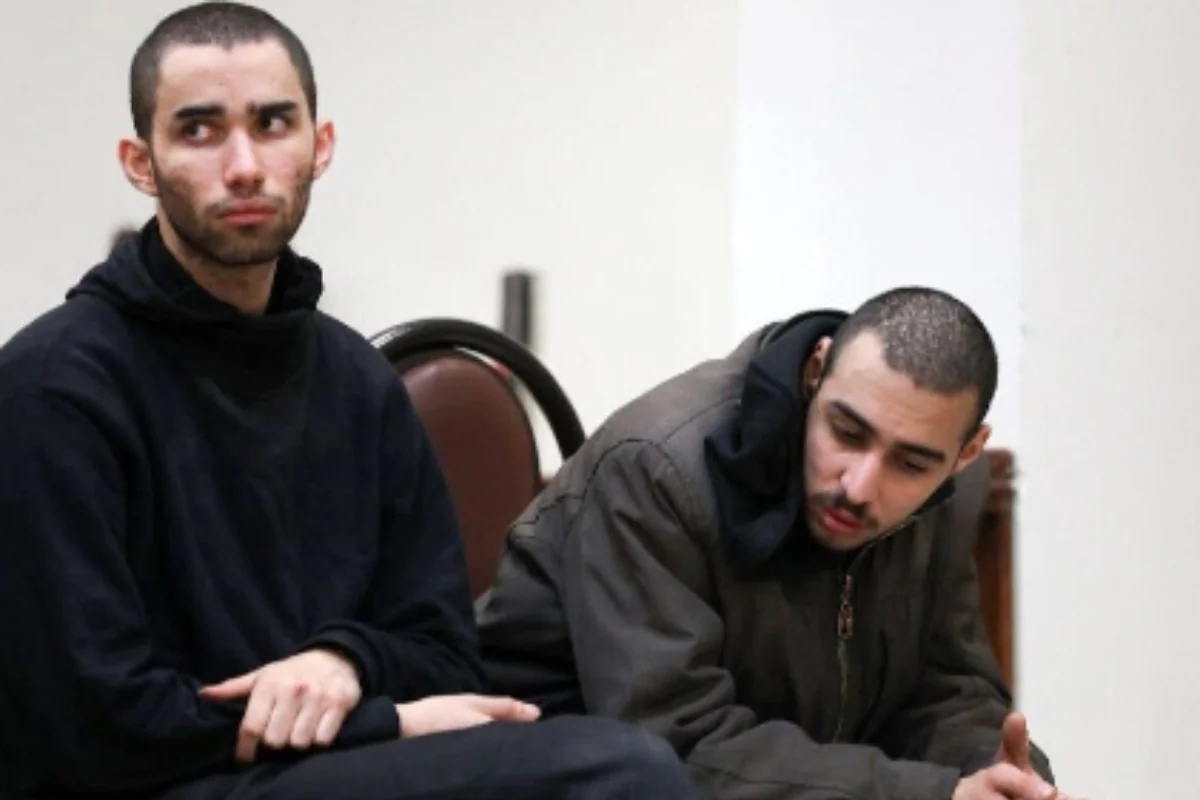 İranda iki etirazçı edam edildi