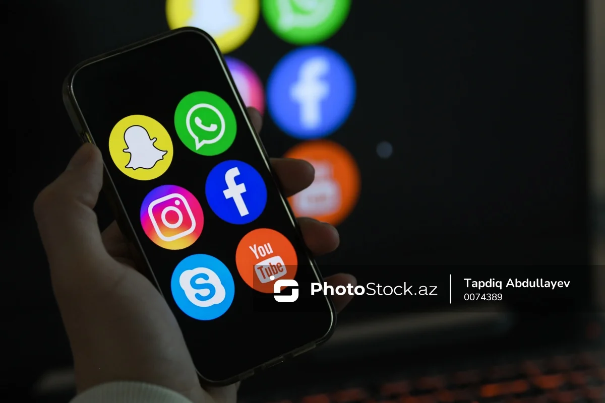 Sosial şəbəkə istifadəçilərinin NƏZƏRİNƏ: Hansı paylaşımlar qanunsuz sayılır? - VİDEO