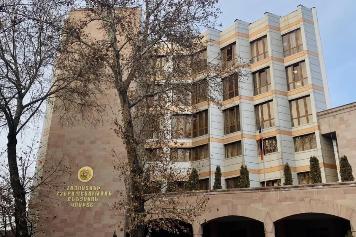 Ermənistan İqtisadiyyat Nazirliyində atəş açılıb: Yaralanan var