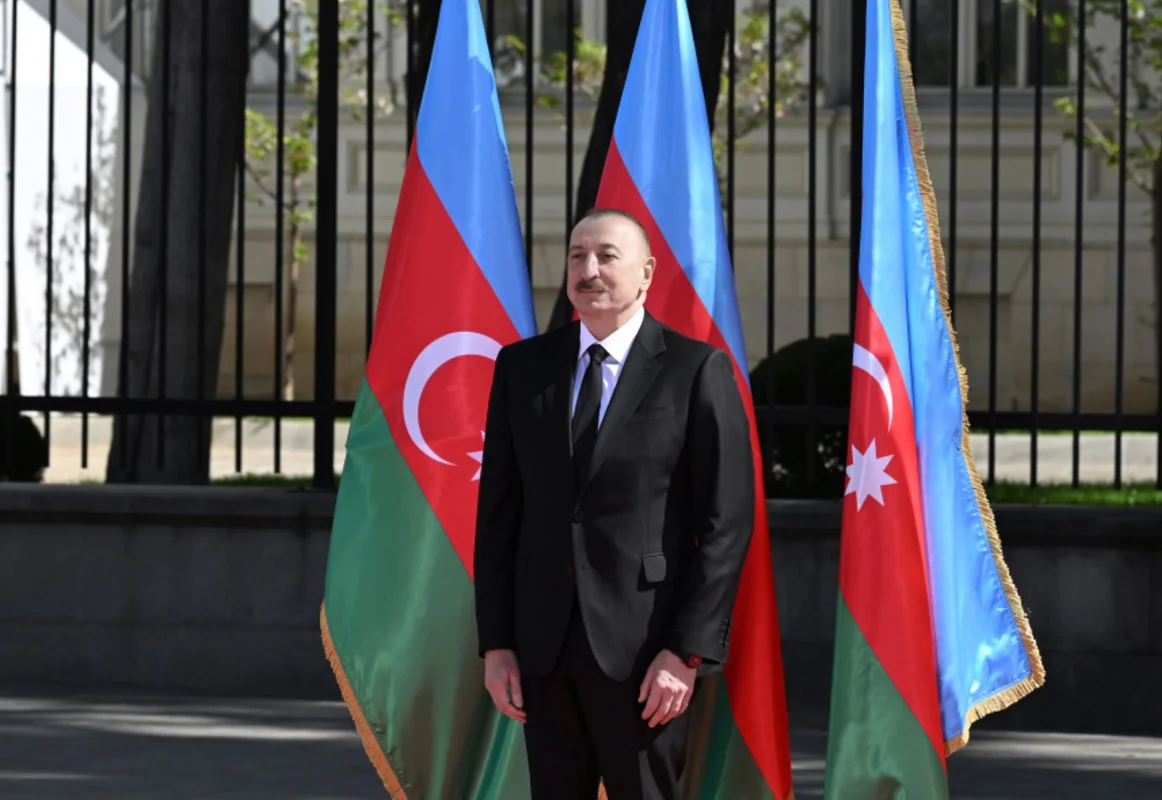 Prezidentin sosial şəbəkə hesablarında Gürcüstana dövlət səfəri ilə bağlı paylaşım olunub - VİDEO