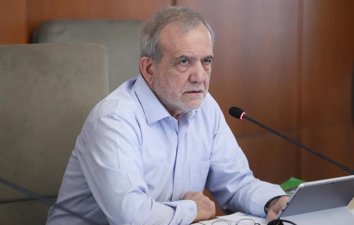 Pezeşkiandan diqqətçəkən paylaşım: "İran uğrunda həyatımı qurban verməyə hazıram"