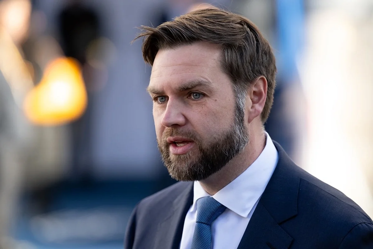 Vens: "Vaşinqton Kiyevin ABŞ və Macarıstandakı seçkilərə müdaxilə cəhdlərindən xəbərdardır"