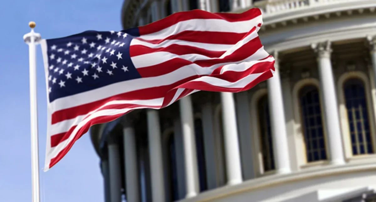 Tramp "qırmızı düymə"yə basacaq? - VİDEO