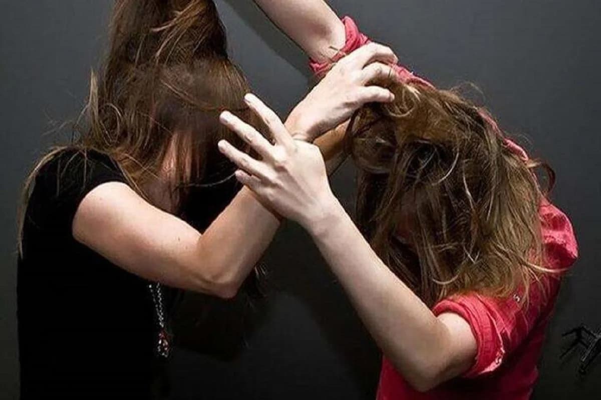 Cəlilabadda qadın "qazpulu"na görə anasının qulaqlarını cırdı