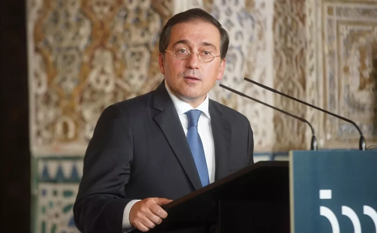 İspaniya Tehrandakı səfirliyini bərpa edir - Nazir AÇIQLADI