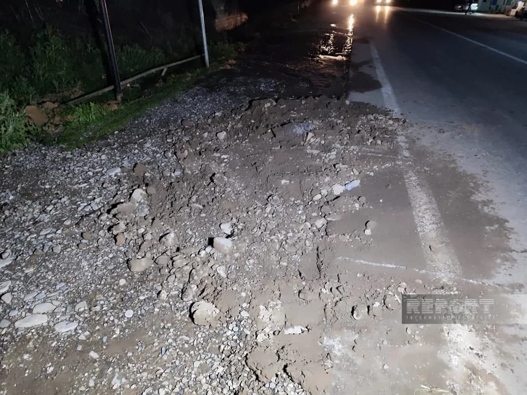 Kürdəmirdə magistral su boru kəməri partlayıb, səkkiz mindən çox abonent susuz qalıb