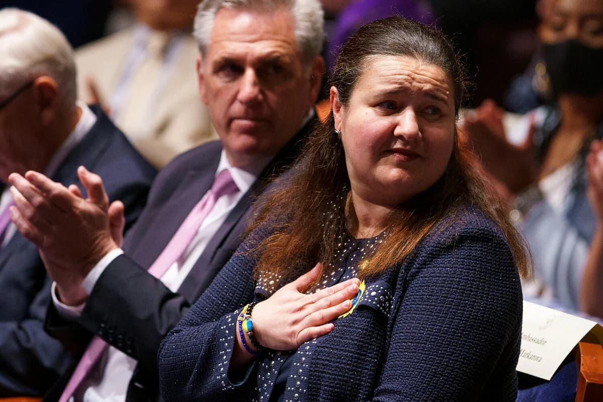 Ukraynalı sabiq səfirin ailəsinin ABŞ-də milyonlarla dollarlıq əmlakları üzə çıxıb