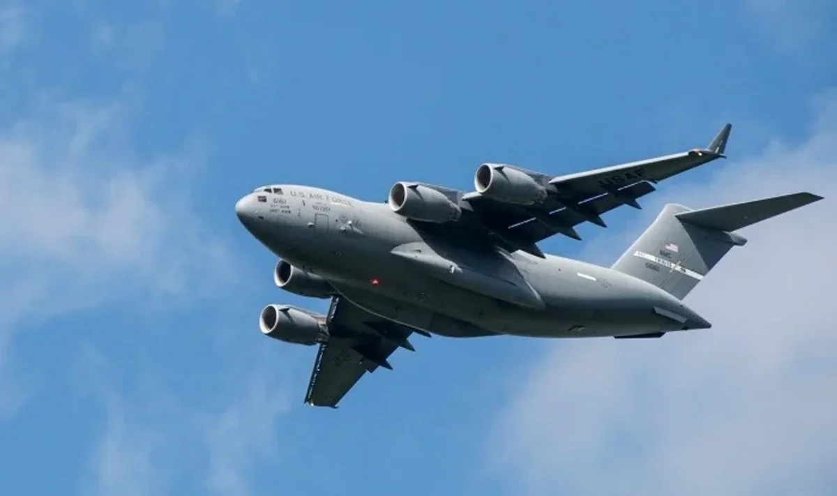 ABŞ hərbi heyətini daşıyan təyyarə İsraildən havalandı: Bölgədə böyük razılaşma hazırlanır?