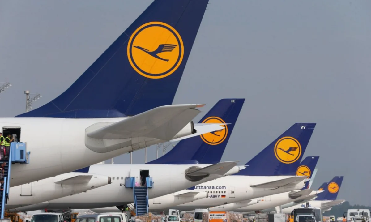 Almaniyada aviaşirkət işçilərinin tətili səbəbindən yüzlərlə reys təxirə salındı