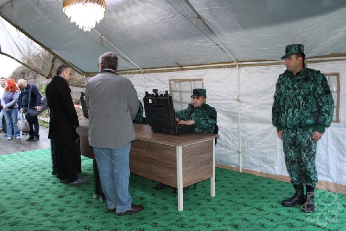 Ermənistanın vətəndaş cəmiyyətinin nümayəndələri Azərbaycana gəliblər - FOTO