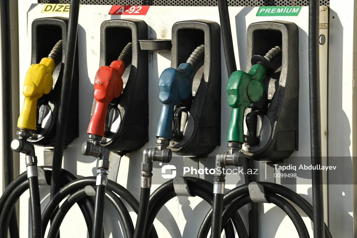 Azərbaycandan Ermənistana 15 vaqon dizel göndərilir