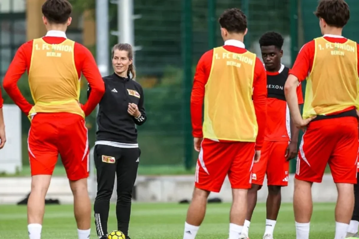 Mari-Luize Eta Almaniya Bundesliqası tarixində ilk qadın baş məşqçi oldu