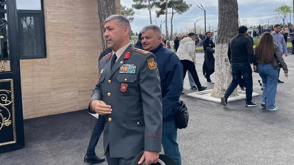 General-leytenant Mais Bərxudarovun doğum günüdür