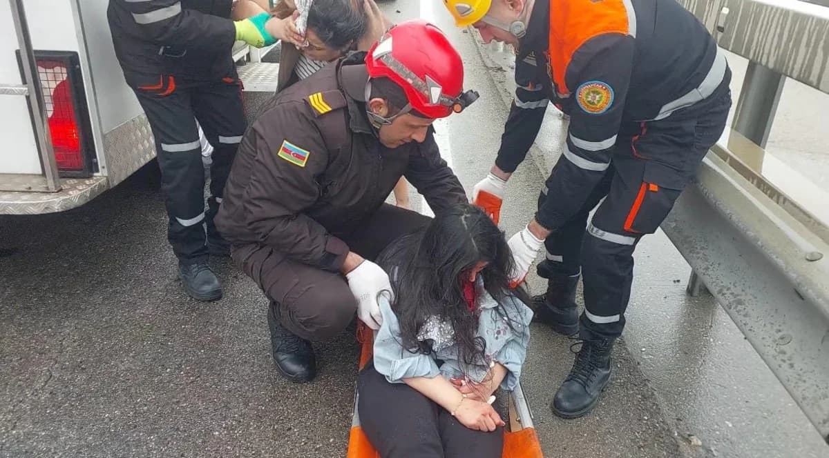 Dəhşətli qəzada ölən şəxs müəllimə imiş - FOTO