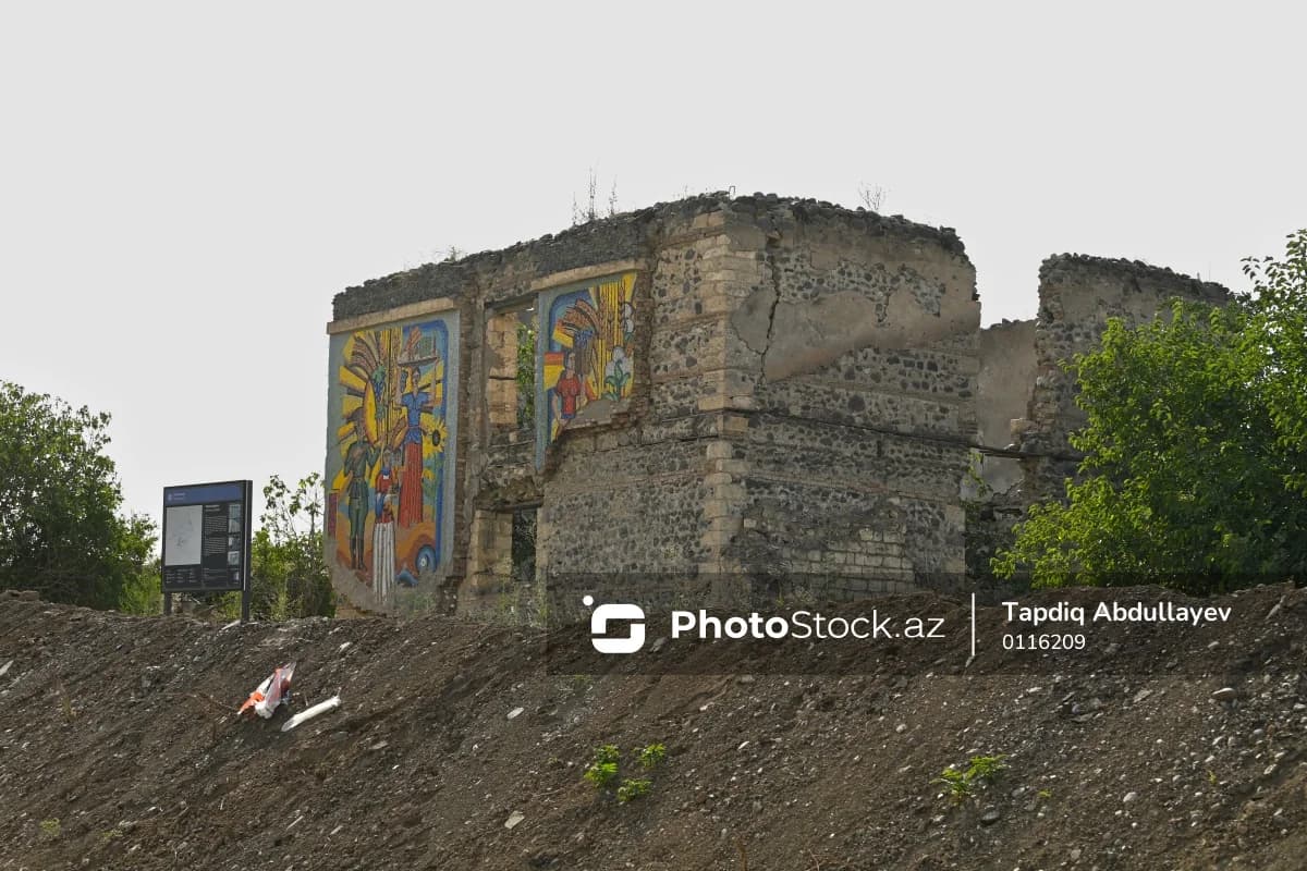 Ermənistanın işğal mirası: "Yüzlərlə abidə, 60-dan çox məscid dağıdıldı, irs talan olundu" - FOTO
