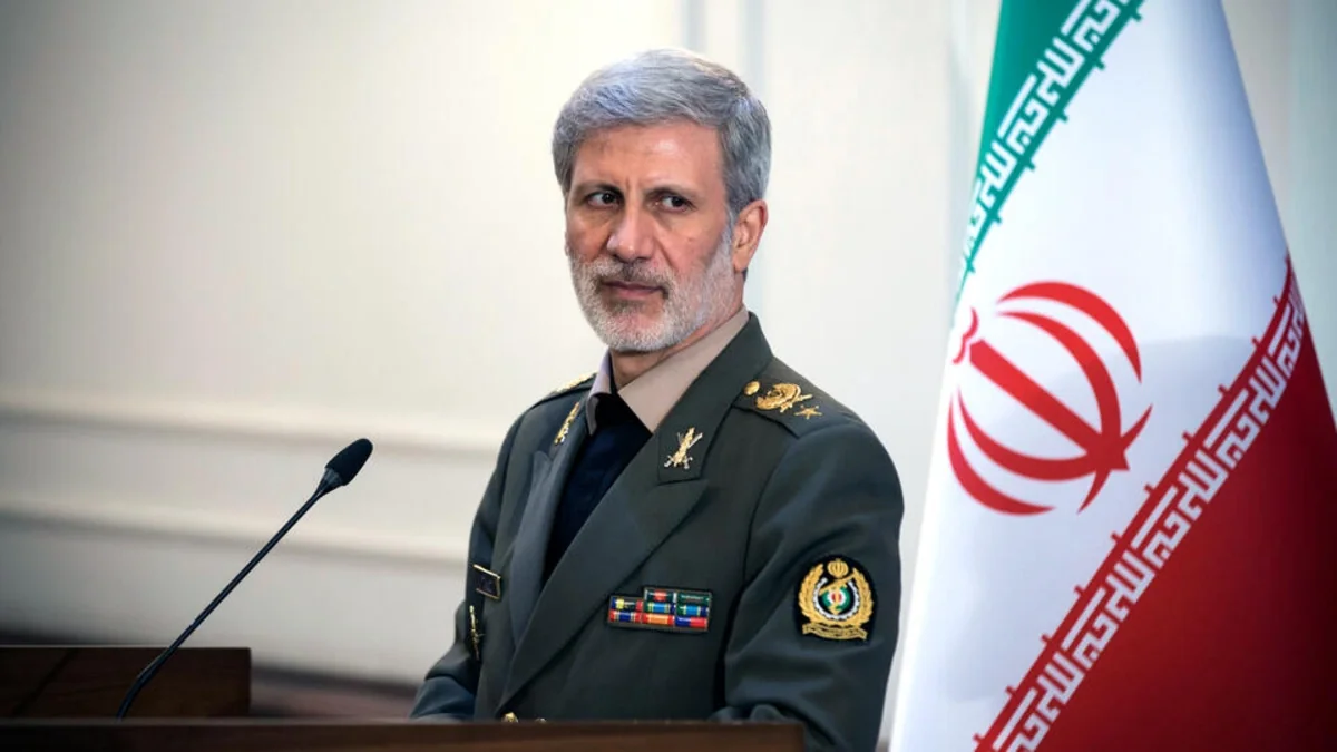 İran ordusunun baş komandanı: "Son damla qanımıza qədər vuruşacağıq"