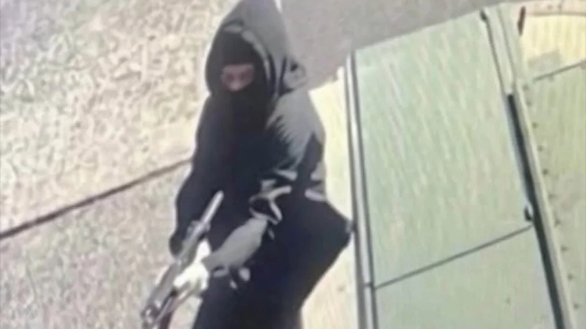 ABŞ-də silahlı hücum: 1.8 milyon dollarlıq zirehli maşın qarət edildi - FOTO - VİDEO