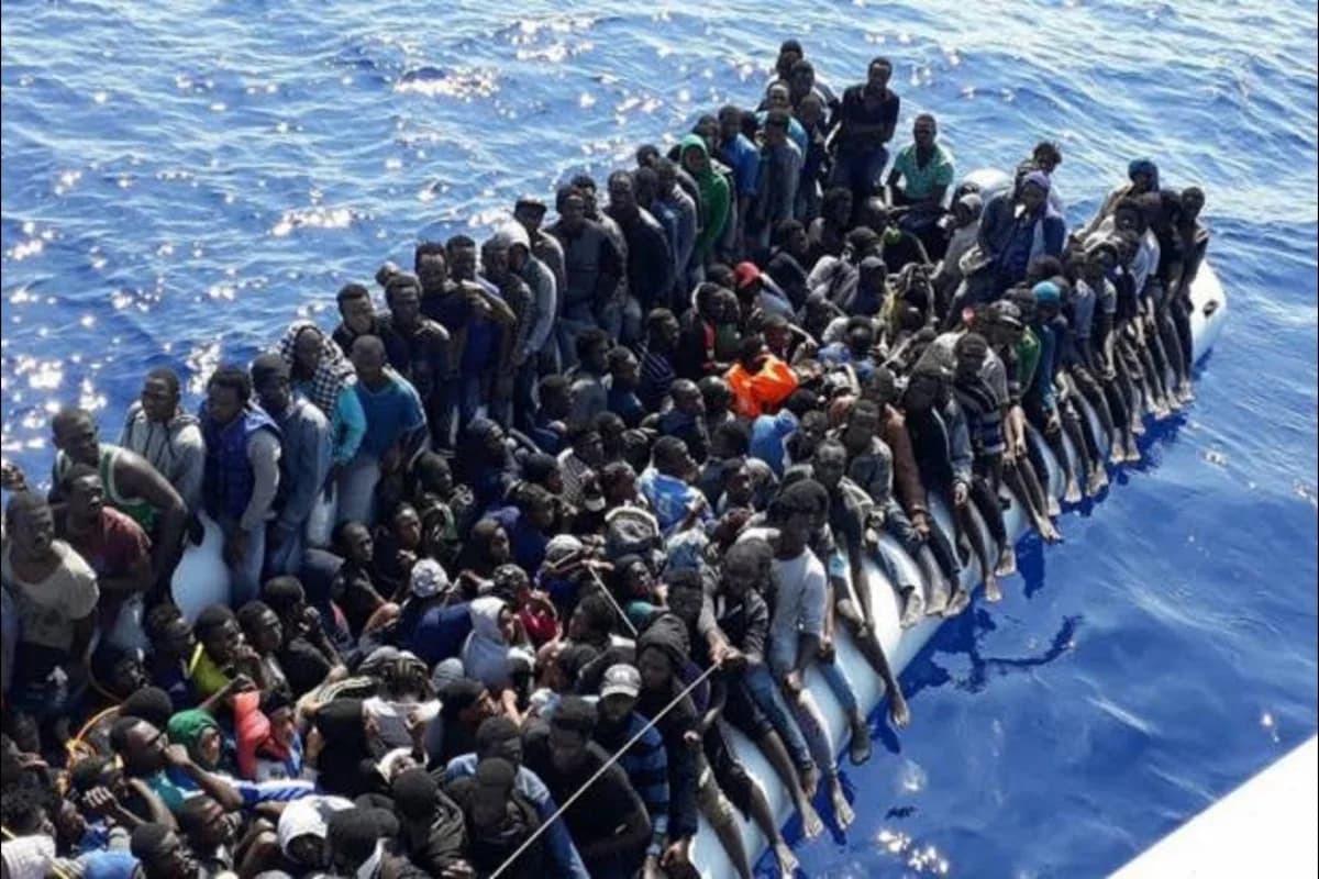 Dənizlər miqrantlar üçün "qəbiristanlığa" çevrilib: Ötən il səkkiz minə yaxın insan həlak olub