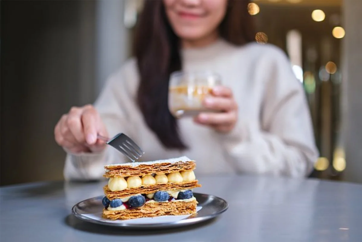 Stresdən sonra niyə şirin yemək istəyirik?