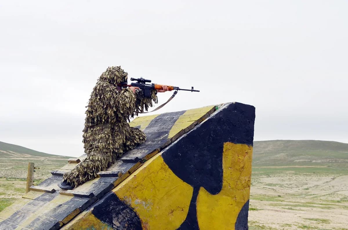 Ordumuzda snayperlərin bacarıq yarışı: Hərbçilərimiz sərrastlıq nümayiş etdirdilər
