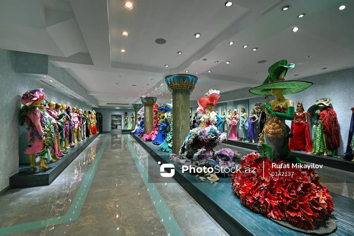 Azərbaycanın ilk moda muzeyində göz oxşayan, fərqli nümunələr - FOTO