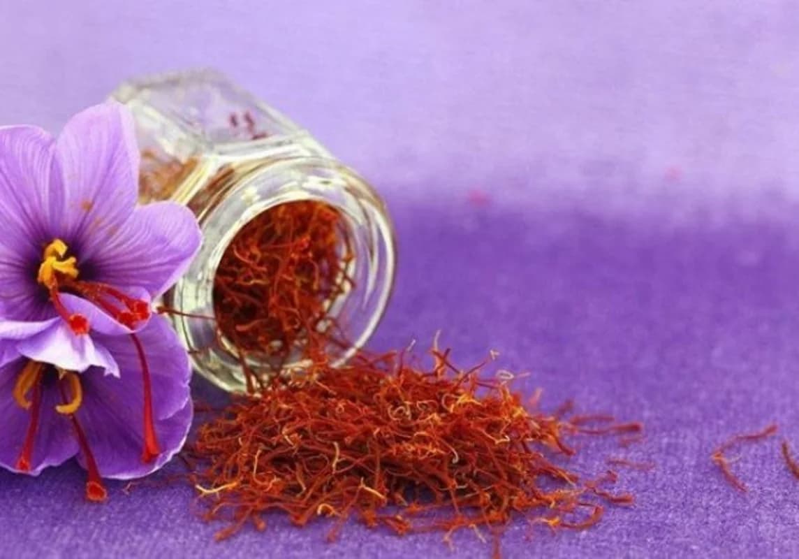 Abşeronun "qırmızı qızıl"ı - Süfrələrimizə dad qatan məhsulun istehsalı üçün fermerlərə nə qədər subsidiya verilir?