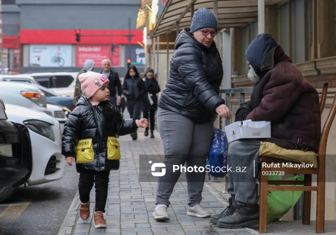 Azərbaycanda dilənçiliyə qarşı kəskin addım: Cərimə və həbslər nələri dəyişəcək?
