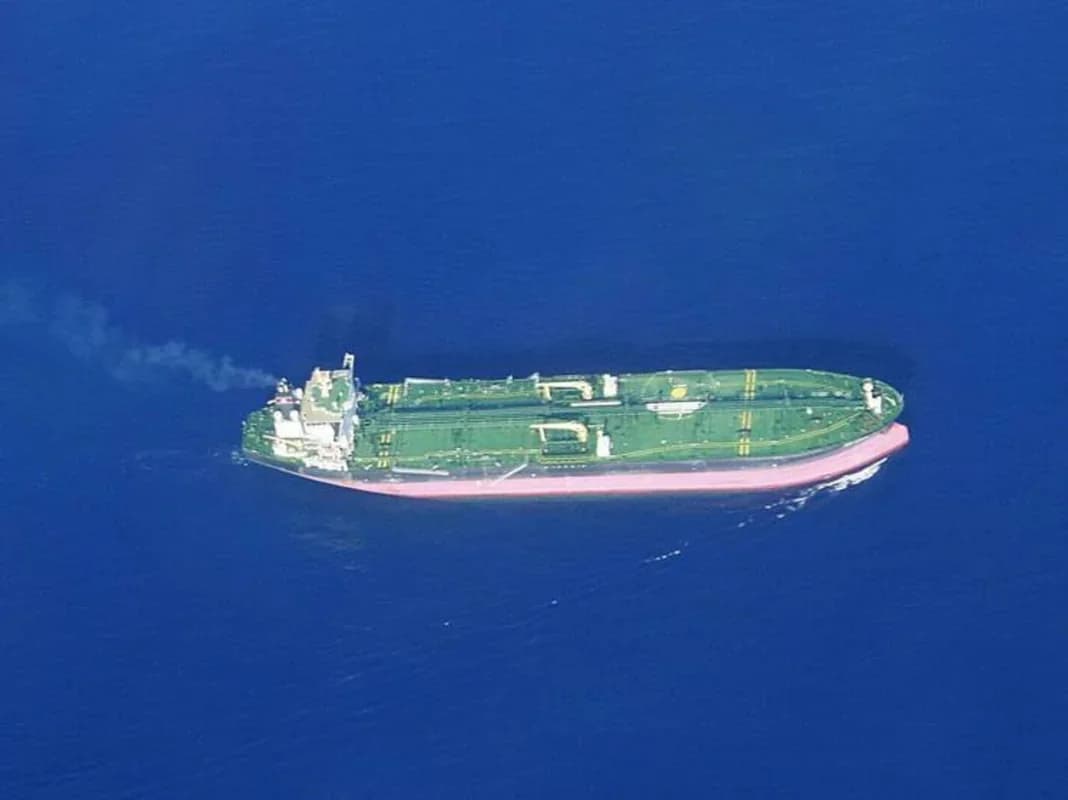 Somalidə daha bir yük gəmisi qaçırıldı