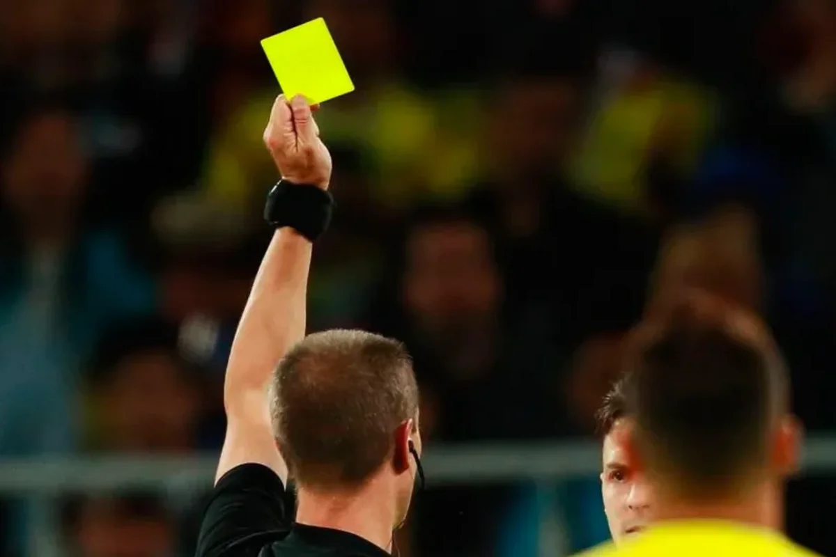 Dünya çempionatında sarı vərəqə qaydaları dəyişir? - YENİ QƏRAR