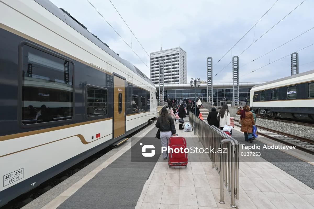 Bakı-Ağstafa-Bakı istiqamətində əlavə qatar reysləri təyin edilib