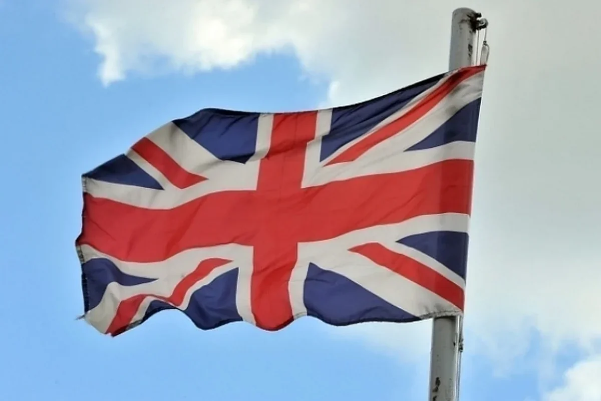 İran səfiri Britaniya XİN-ə çağırıldı