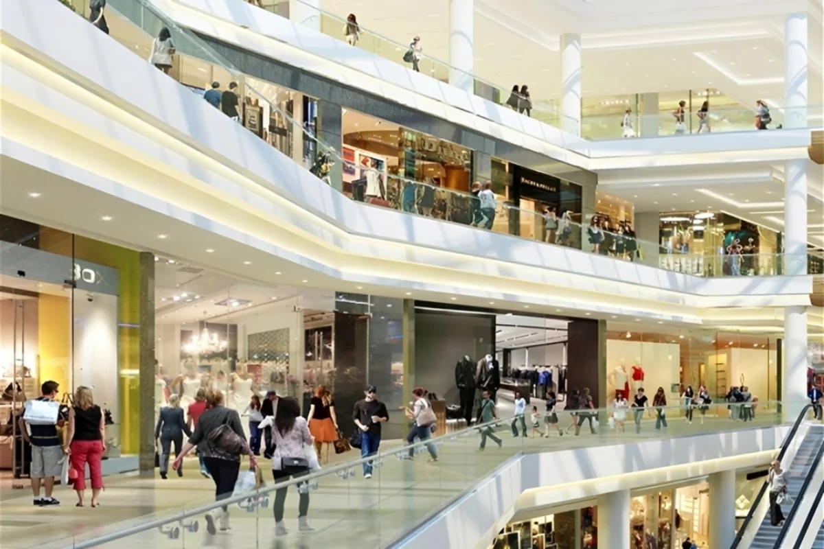 Məşhur ticarət mərkəzi BAĞLANIR? - VİDEO