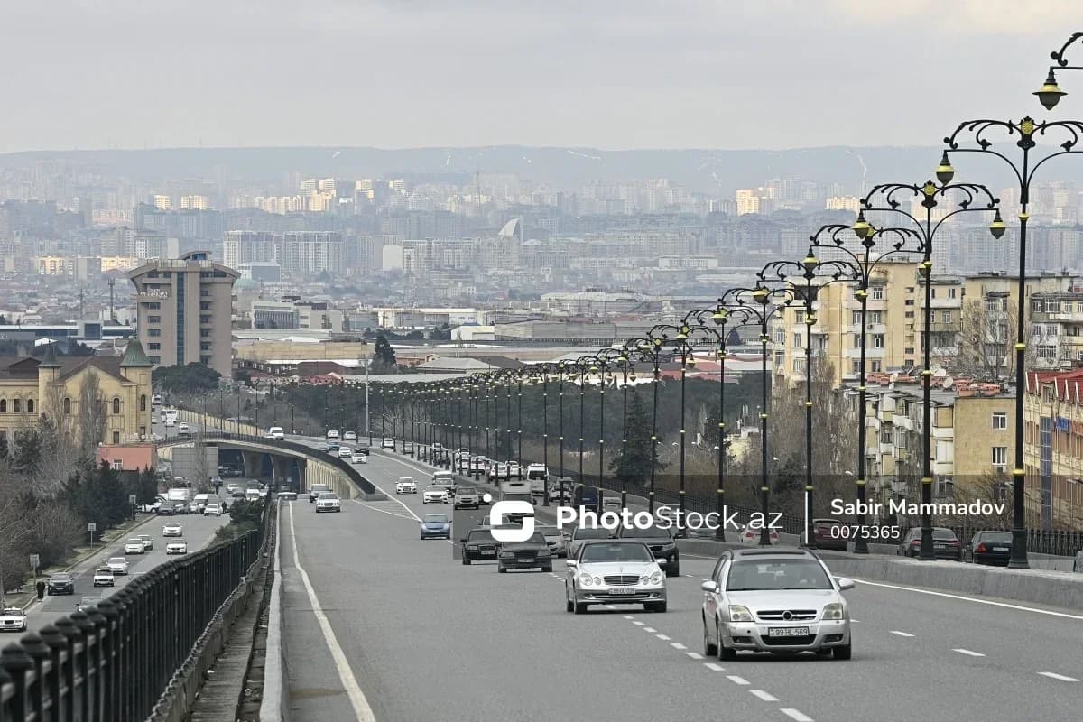 Sürücülərin NƏZƏRİNƏ: Bakıda nəqliyyatın hərəkəti monitorinq ediləcək