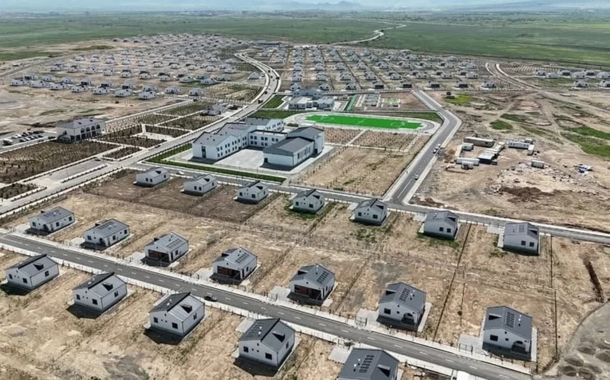 Baş Qərvənd kəndində "Ağıllı kənd" layihəsi nə vaxt tam hazır olacaq? - FOTO
