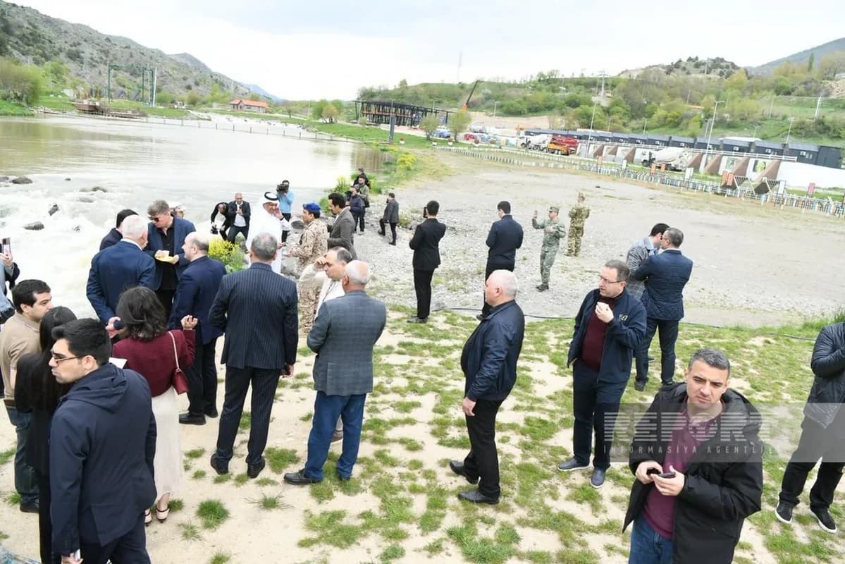 Xarici diplomatlar Laçında Həkəri çayının gözəlliyini qiymətləndiriblər - FOTO - VİDEO