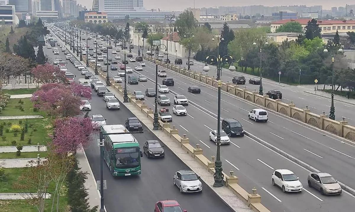 Paytaxtın hansı küçələrində sıxlıq müşahidə olunur? - FOTO - 04.05.2026