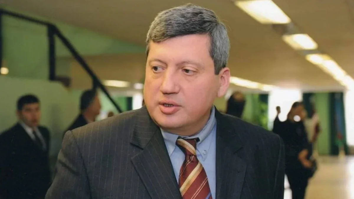 Tofiq Zülfüqarov: "Okamponun "xidməti" Aİ-nin siyasətinin "çirkli mətbəxi"ni ictimaiyyətə göstərdi"